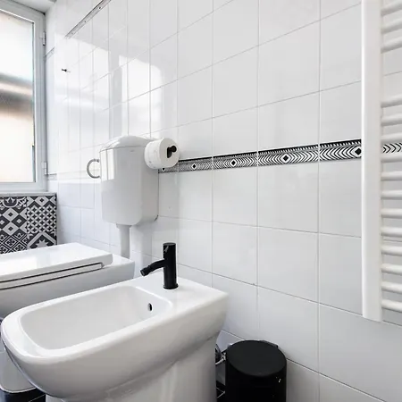 Attico In Centro Vista Mare Apartment *
